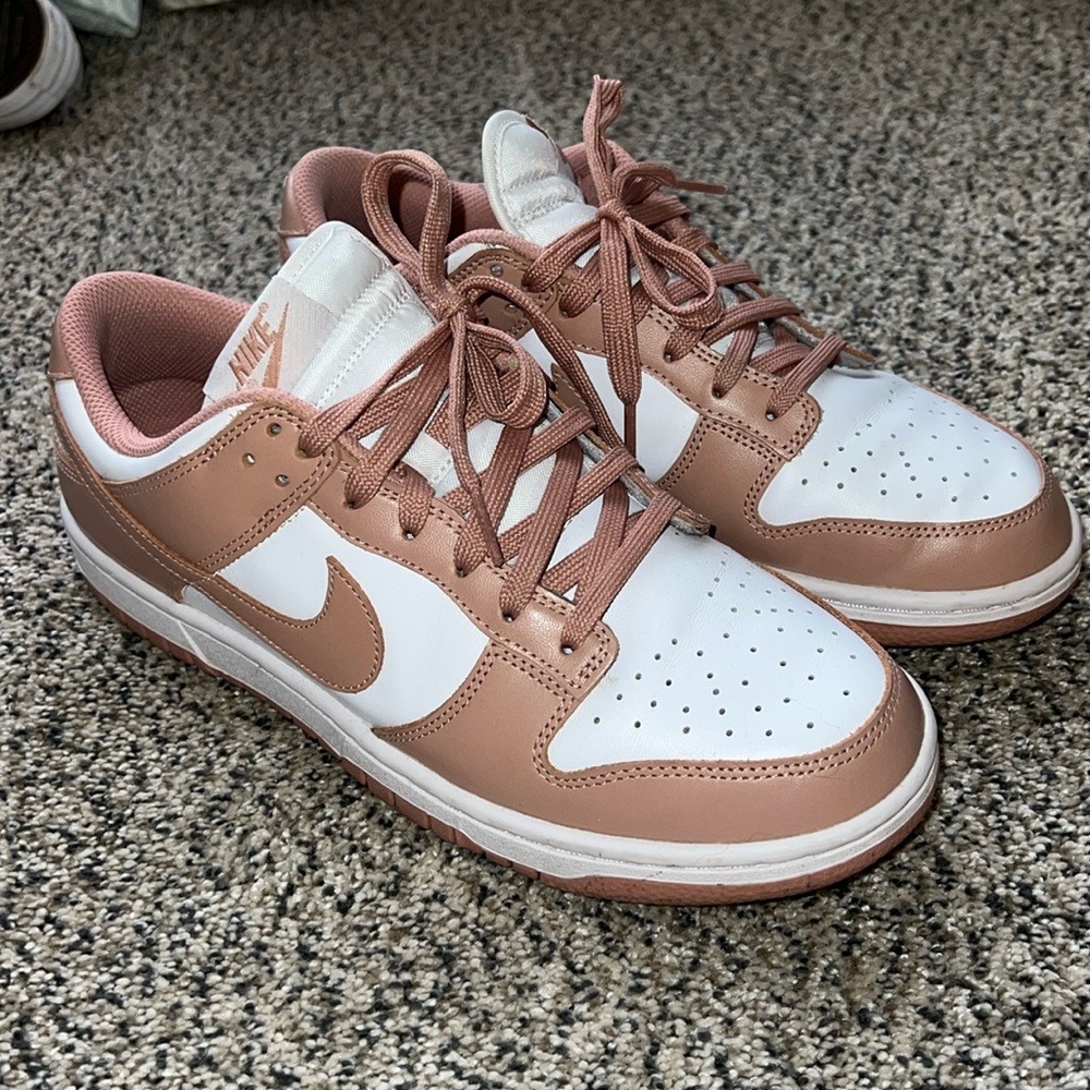 Nike Women's dunks Whisper Rose